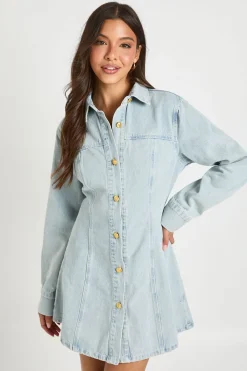 Robe En Denim Cintrée À Boutons Dorés