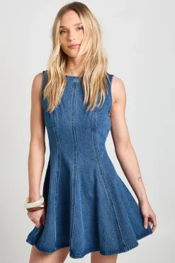 Robe En Denim Sans Manches À Ourlet Évasé Petite