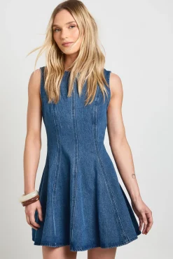 Robe En Denim Sans Manches À Ourlet Évasé Petite