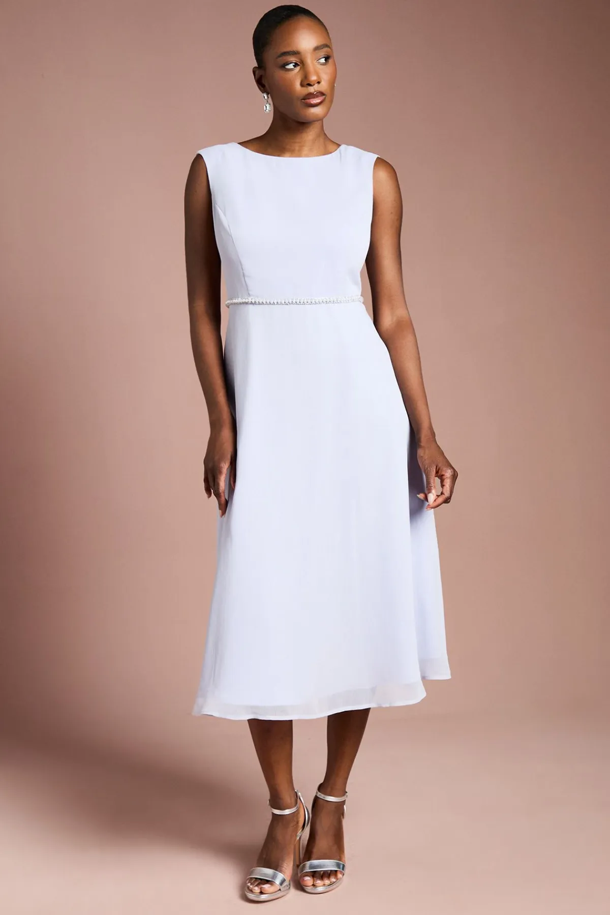 Coast Robe en Georgette avec Cape Détachable et Détails de Broche Diamantée<Femme Toutes Les Robes|Robes Mi-Longues