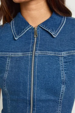Robe En Jean À Manches Courtes Avec Fermeture Zippée Devant