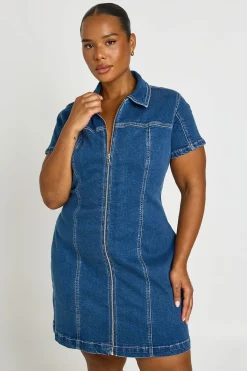 boohoo Robe En Jean À Manches Courtes Avec Fermeture Éclair Devant Grande Taille<Femme Denim|Denim