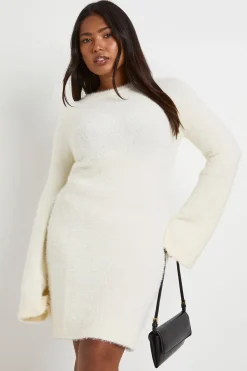 Robe en maille super douce avec détail de nœud à l'arrière