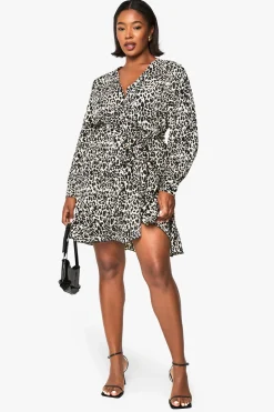 Robe enveloppante à volants style skater à imprimé léopard pour tailles plus
