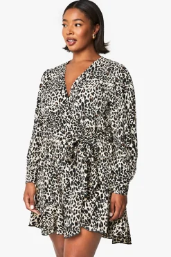 Robe enveloppante à volants style skater à imprimé léopard pour tailles plus