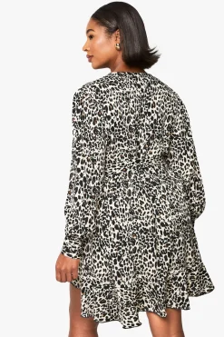 Robe enveloppante à volants style skater à imprimé léopard pour tailles plus