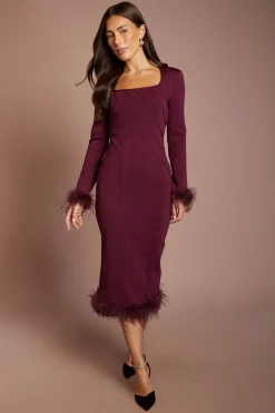 Robe Fourreau Midi Bandage À Manches Longues Avec Ourlet En Plumes