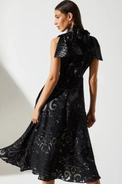 Robe Jacquard à Manches Nœud