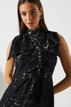 Robe Jacquard à Manches Nœud
