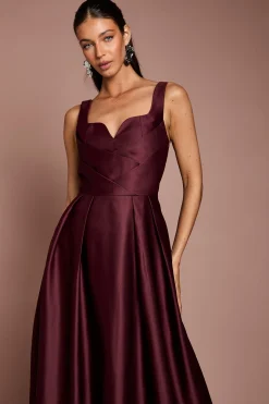 Robe Jupe Ample Corsage Plissé En Satin