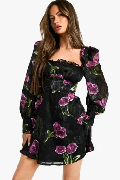 Robe laitière en burnout floral