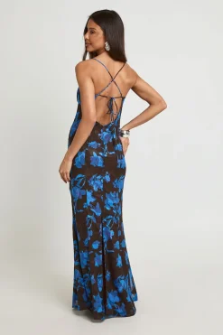 Robe Longue Ajustée À Détail Buste Fleuri Jacquard