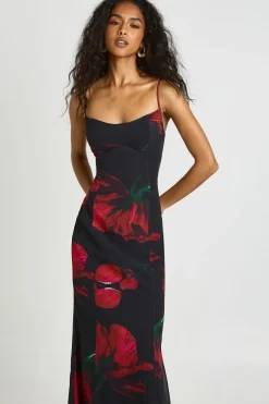 Robe Longue Ajustée À Détail Floral Surdimensionné Sur Le Buste