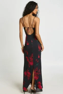 Robe Longue Ajustée À Détail Floral Surdimensionné Sur Le Buste