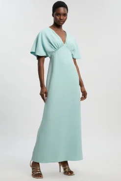 Robe Longue Ajustée À Manches Cascade Fluides