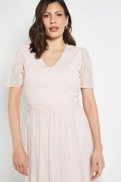 Robe Longue Avec Bande En Dentelle Mesh
