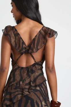 boohoo Robe Longue à Bretelles en Mousseline avec Volants et Motif Zèbre Tonal<Femme Robes|Robe Invitée Mariage