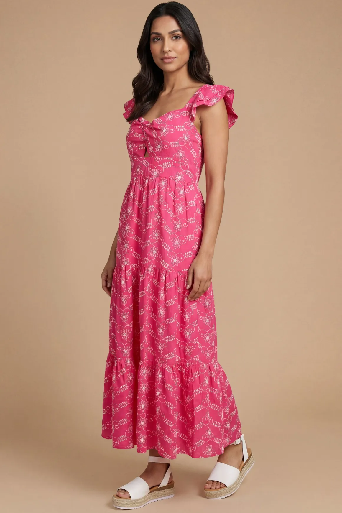 Robe Longue Brodée À Détail Torsadé Devant Et Volants Étagés Petite