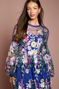 Robe Longue Brodée À Manches Longues Coast Muse