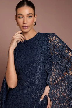 Coast Robe Longue à Cape en Dentelle<Femme Satin Et Dentelle|Robes À Manches Longues