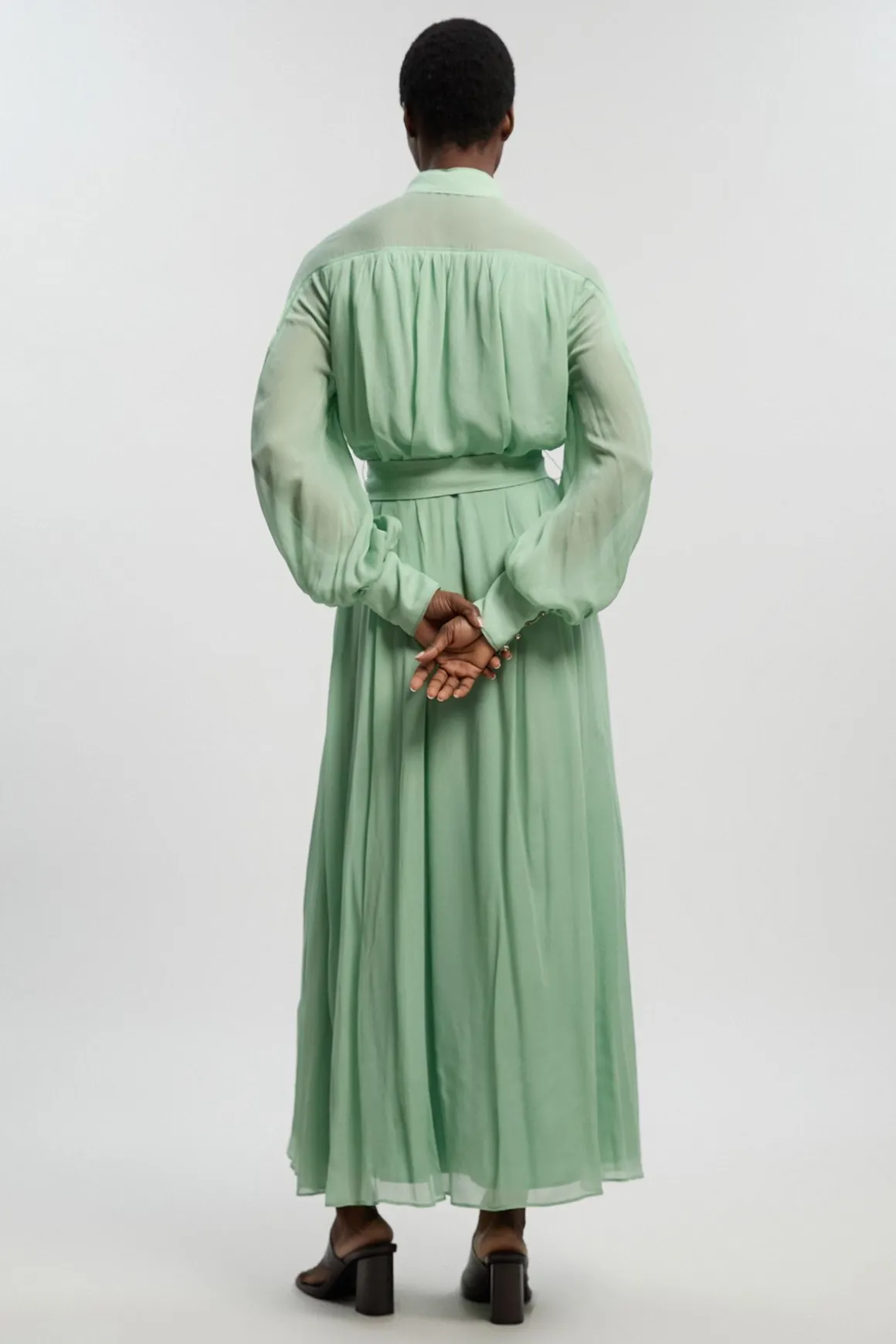 Robe Longue Ceinturée En Georgette De Viscose Tissée