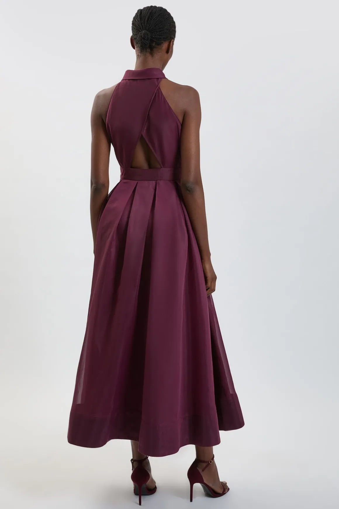 Robe Longue À Col En Organza