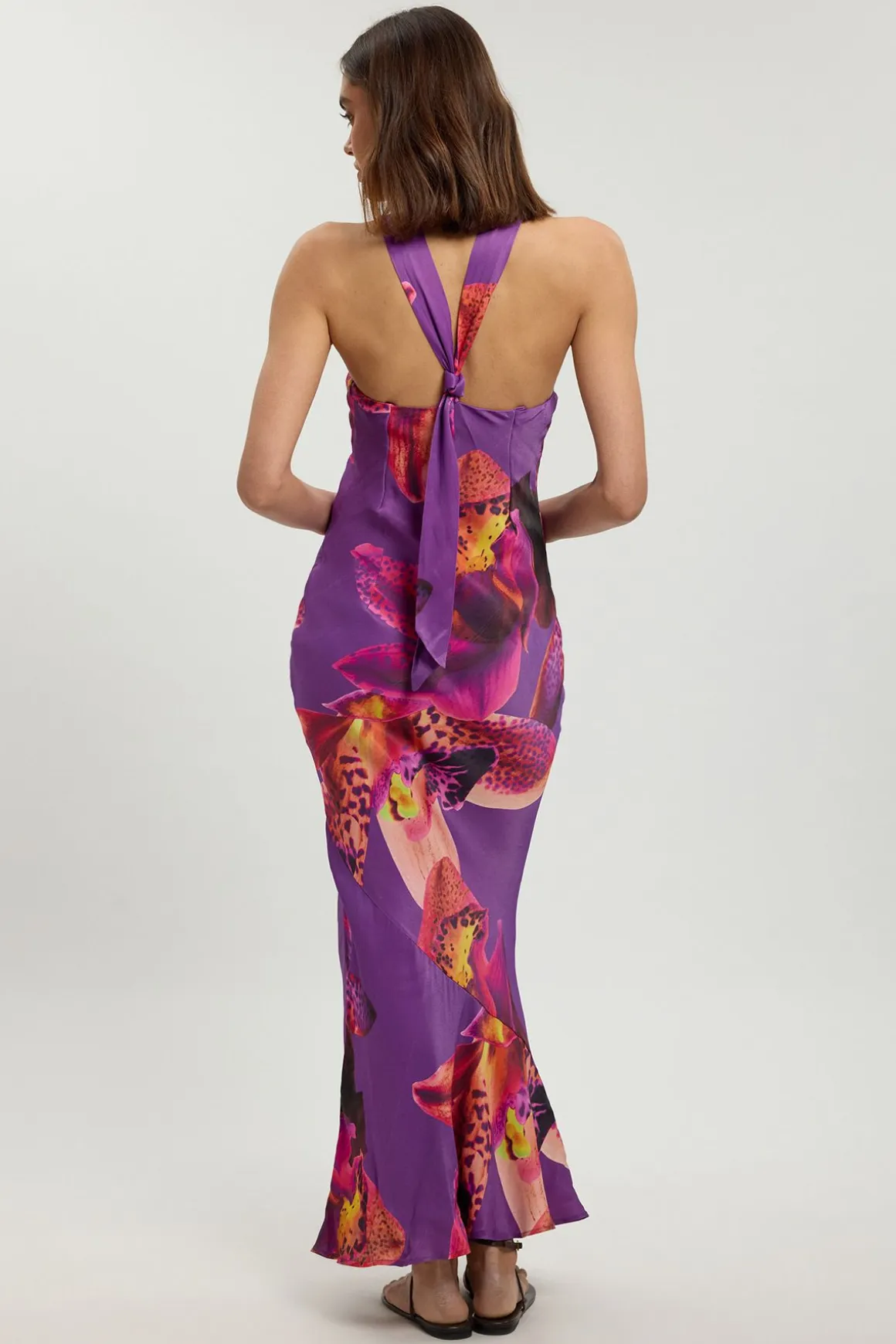 Robe Longue À Col Licou Imprimé Floral En Satin De Viscose Petite Taille