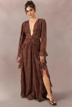 Robe Longue Décolleté Plongeant En Tissu Dévoré Tonal