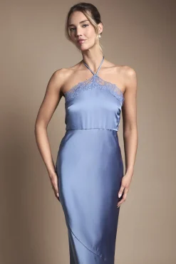 Robe Longue de Demoiselle d'Honneur en Satin avec Col Licou et Finitions en Dentelle