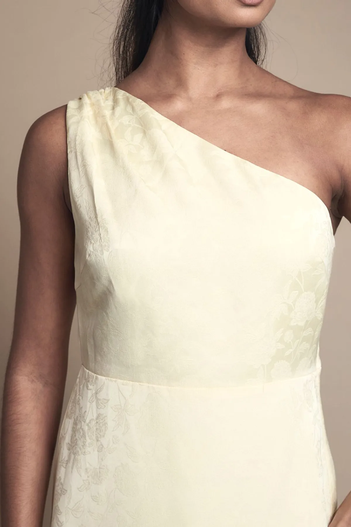 Oasis Robe Longue De Demoiselle D'honneur En Satin Jacquard À Une Épaule<Femme Robes Demoiselles D'Honneur|Satin Et Dentelle