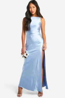 Robe longue de demoiselle d'honneur en satin avec décolleté échancré