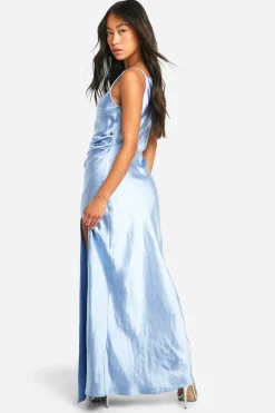 Robe longue de demoiselle d'honneur en satin avec décolleté échancré