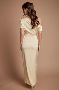Coast Robe Longue de Demoiselle d'Honneur en Satin à Détails Froncés et Épaules Dénudées<Femme Robes Demoiselles D'Honneur|Satin Et Dentelle
