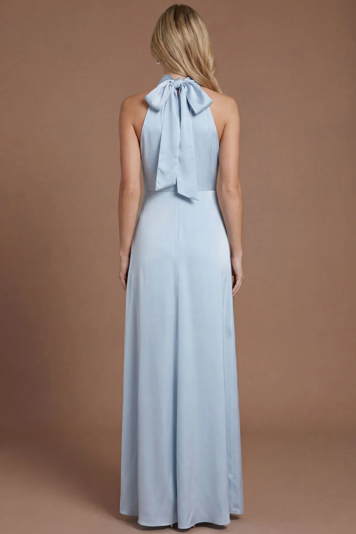 Oasis Robe Longue De Demoiselle D'honneur En Satin À Col Licou<Femme Robes Demoiselles D'Honneur|Satin Et Dentelle