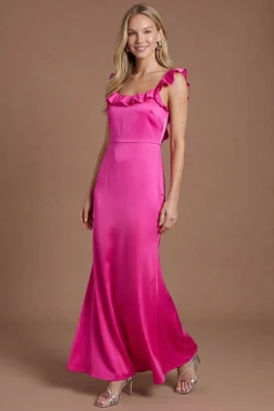 Robe Longue De Demoiselle D'honneur En Satin Rose Vif À Encolure Carrée Et Volants