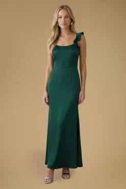 Robe Longue De Demoiselle D'honneur En Satin Émeraude À Encolure Carrée Et Volants