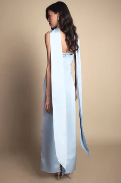 Robe Longue De Demoiselle D'honneur Bandeau En Satin Bleu Clair Avec Foulard