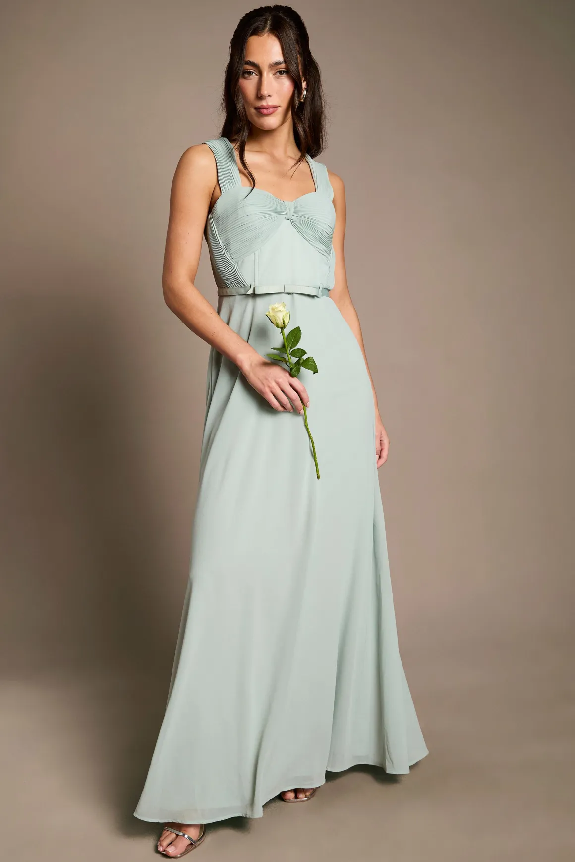 Robe Longue De Demoiselle D'honneur En Mousseline Plissée Avec Nœud Aux Manches