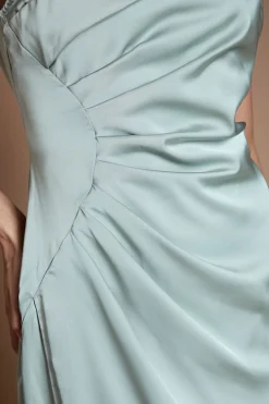 Coast Robe Longue De Demoiselle D'honneur En Satin À Épaules Dénudées Avec Détail Froncé À La Taille<Femme Robes Demoiselles D'Honneur|Satin Et Dentelle