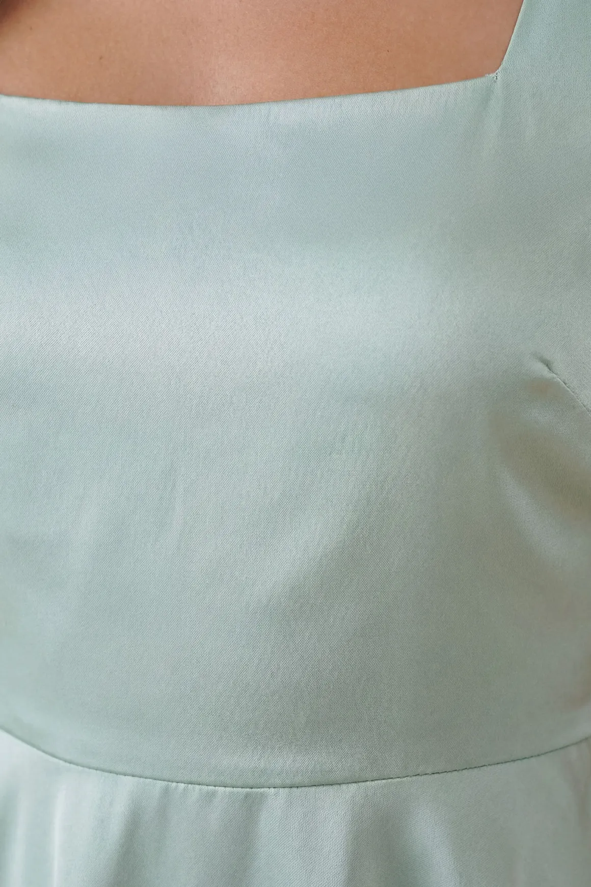 Robe Longue De Demoiselle D'honneur En Satin Avec Liens Aux Épaules