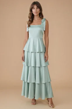 Robe Longue De Demoiselle D'honneur En Satin Avec Liens Aux Épaules