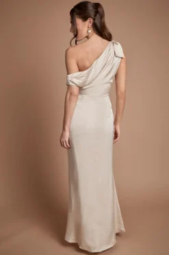 Robe Longue de Demoiselle d'Honneur à Épaule Tombante avec Détail Nœud