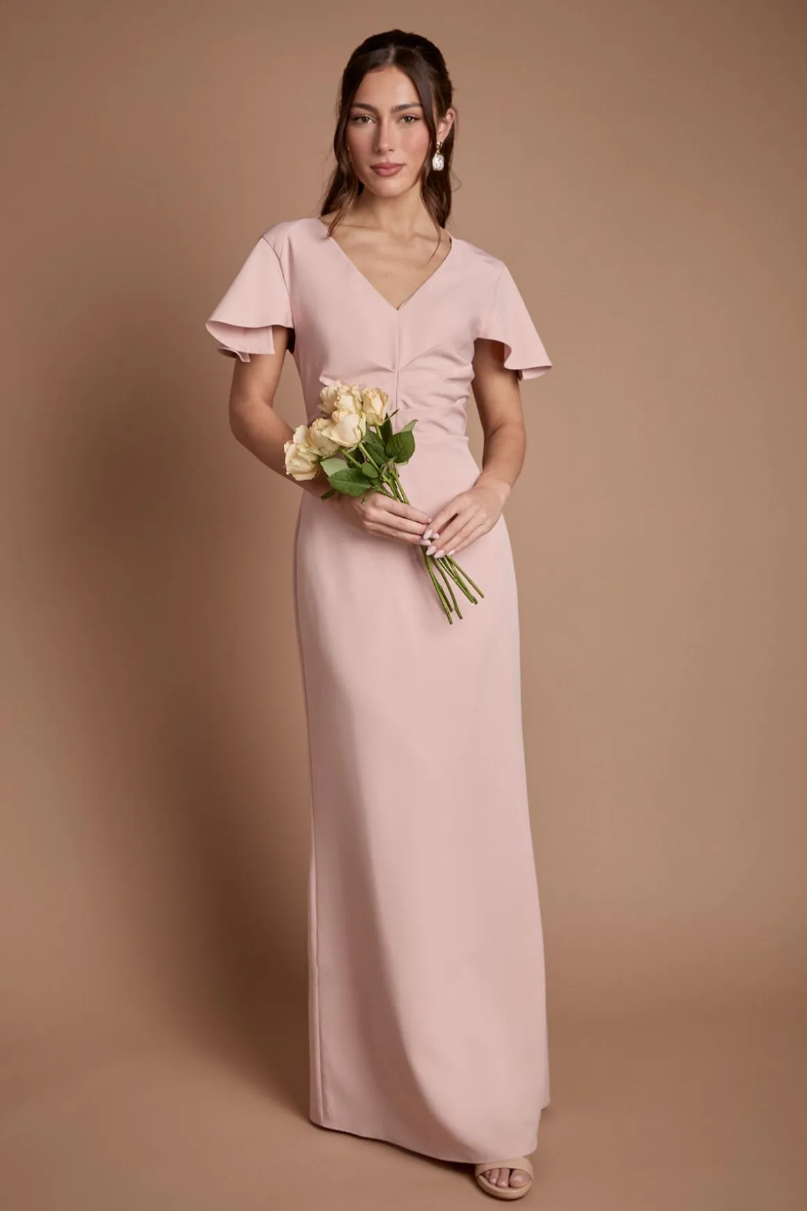 Robe Longue De Demoiselle D'honneur En Crêpe Avec Détail Plissé