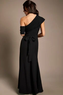 Robe Longue De Demoiselle D'honneur Asymétrique En Crêpe Avec Col Montant