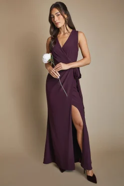 Robe Longue de Demoiselle d'Honneur en Crêpe avec Détail Cache-Cœur et Col en V