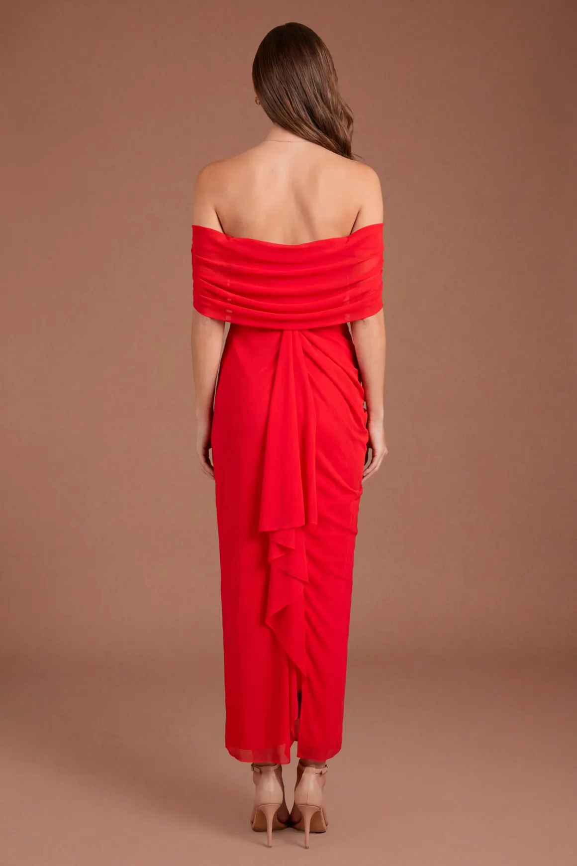 Robe Longue Deux-en-un À Dos Châle Contour Collective