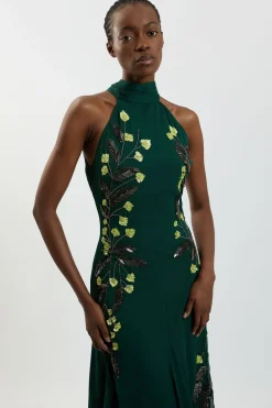 Robe Longue Dos Nu À Col Halter Avec Ornements Floraux Brodés Main