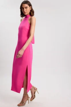 Robe Longue Dos Nu À Encolure Américaine Coupe Ajustée Douce