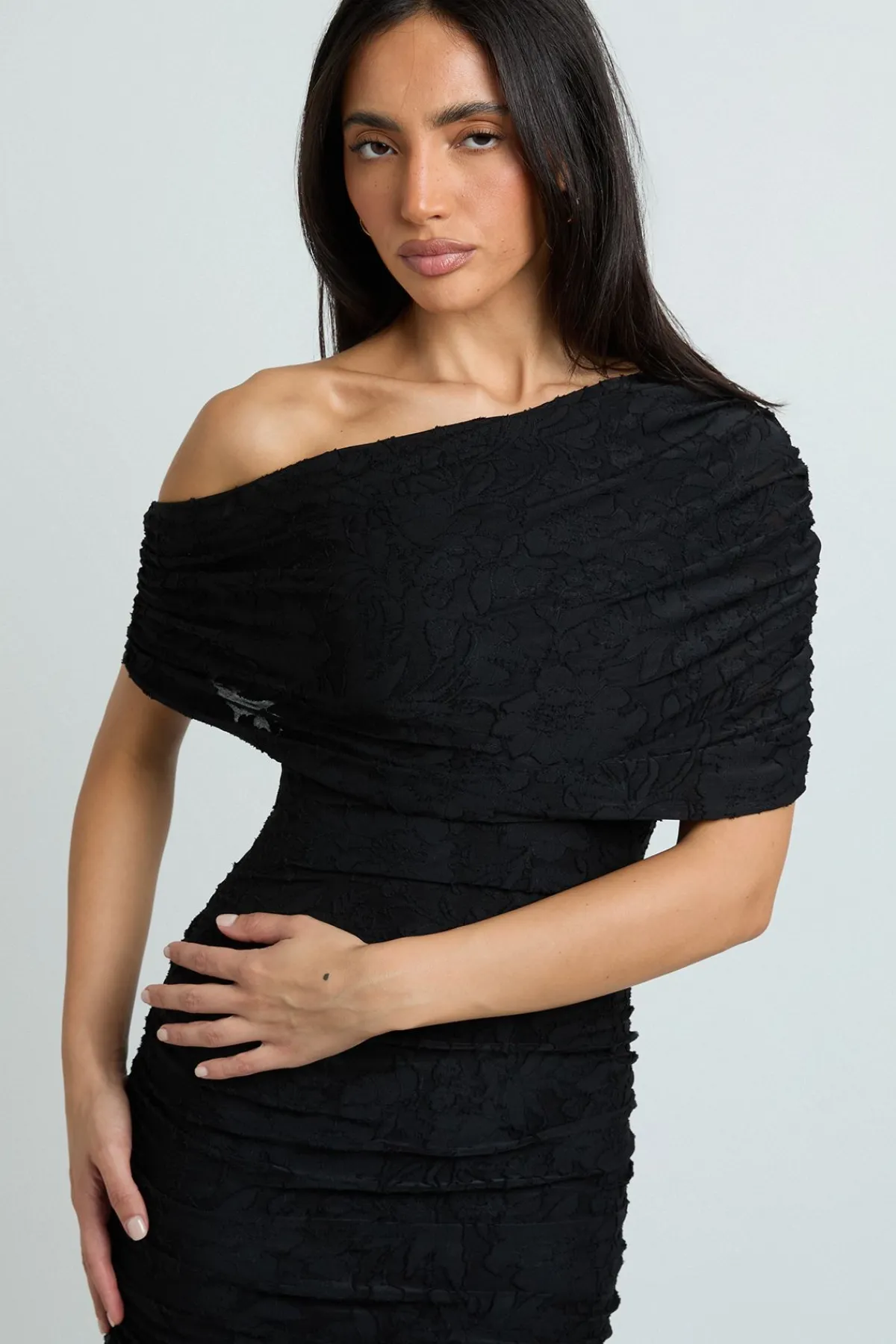 boohoo Robe Longue Drapée À Détails Effet Dévoré<Femme Robes De Soirée|Toutes Les Robes