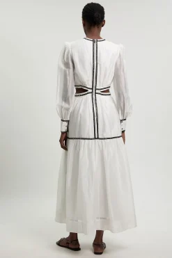 Robe Longue À Détails Cloutés